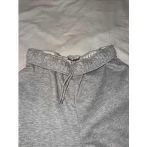 Luxfleece Gray Wide Leg Sweat Pants Sz L thumbnail 2