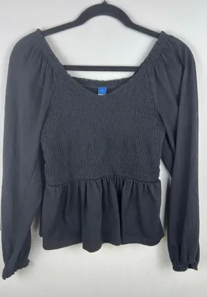 Women's Old Navy Black Long Sleeve Smocked Peplum Top S thumbnail 1