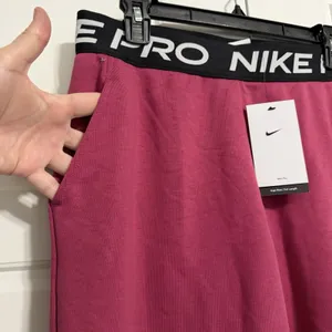 Nike Pro‎ Kids XL High Rise Full Length Fleece Jogger Pants Pink HV0289 NWT thumbnail 3