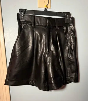 Abercrombie Leather Shorts Vegan thumbnail 1