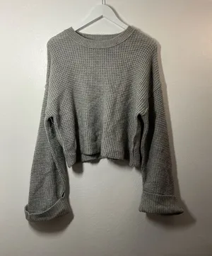 Moon & Madison Cozy Grey Waffle Knit Chunky Sweater Size Medium thumbnail 1