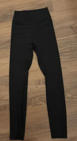 Four Three Seven Cross Waist Leggings thumbnail 1