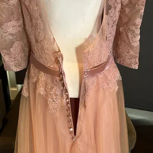 Women’s Pink Lace Appliqué Tulle Wedding Formal Prom Dress Leg Slit Size L NWOT thumbnail 9