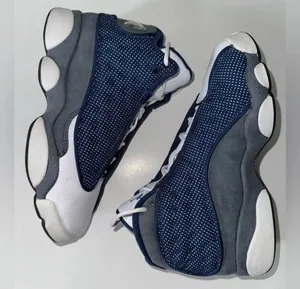 Jordan Retro 13 GS Navy University Blue White Sneakers Size 4 thumbnail 2