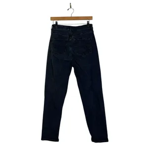 American Eagle Curvy Mom Jeans Womens 6 Black Stretch High Rise Tapered Grunge thumbnail 3