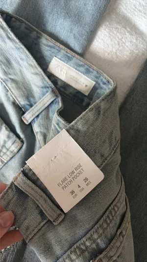 NWT Zara low rise patch pocket flare jeans thumbnail 3