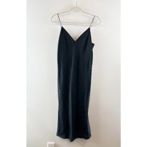 Theory Easy Sleeveless Spaghetti Strap V-Neck Midi Slip Dress Flower Silk Navy 4 thumbnail 3
