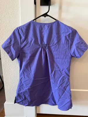 Greys anatomy scrub top  thumbnail 2