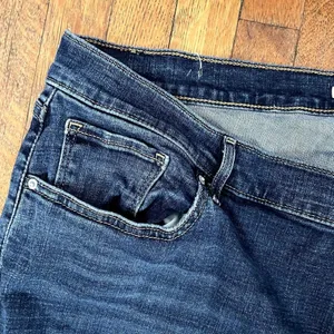 Levi's 711 skinny jeans cotton pants denim medium wash distressed pockets blue thumbnail 2