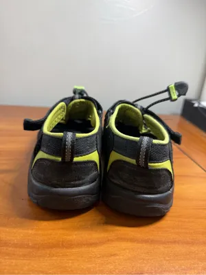 Keen Newport‎ H2 Women's Black Yellow Hiking Sandal Bungee Outdoor Water Shoe W6 thumbnail 5