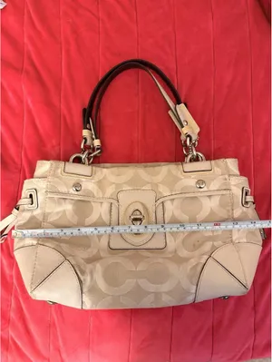 Vintage White Coach Peyton Op Art Carryall Satchel 2009 thumbnail 6