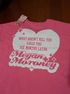 Megan Moroney Pink Pearl Graphic Cropped Tee Size M thumbnail 3