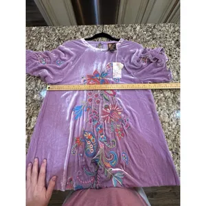 Johnny Was Velvet Flutter Sleeve Raglan Karime Embroidered‎ Dress Lavender thumbnail 12
