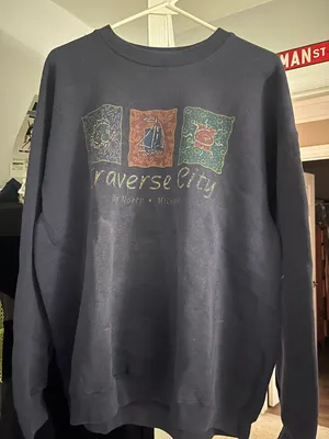 Vintage Traverse City crew neck Size M thumbnail 2