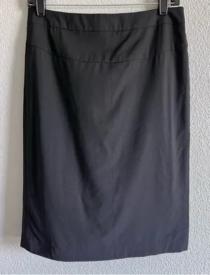 Club Monaco Women's‎ Black Back Pleated Pencil Knee Length Skirt thumbnail 1