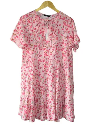 Dokotoo Floral Mini Dress Womens Small Pink NWT Boho Tassel Tie Neck Babydoll thumbnail 1