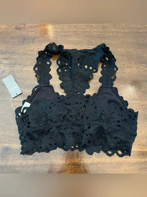 Aerie Black Lace Racerback Bralette Size XXS NEW Whimsygoth Feminine Scalloped thumbnail 3
