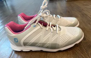 FootJoy Women’s Golf Shoes size 8.5 thumbnail 1