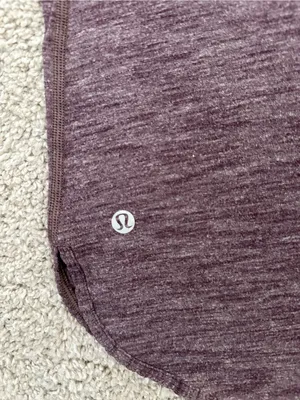 LULULEMON 105 F Singlet in Heathered Black Cherry First Release Sz. 4 thumbnail 9