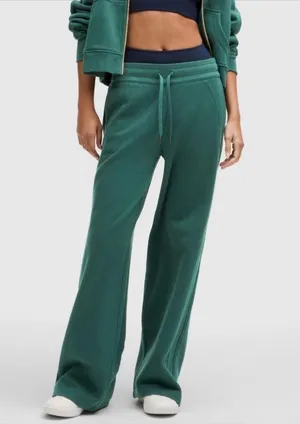 Lululemon Pants thumbnail 1