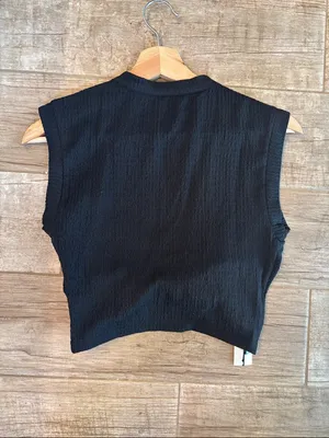 Commense Black Sleeveless V neckline TwistFront Detail Vest thumbnail 3