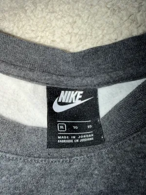 Nike Crewneck Sweatshirt thumbnail 3