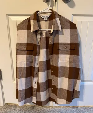 Old Navy Flannel Shirt thumbnail 1