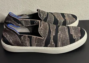 ROTHYS The Original Gold Shimmer Slip On Sneakers size 9 thumbnail 1