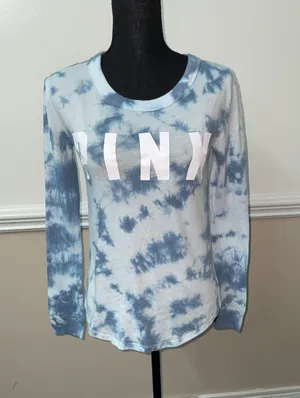 PINK Victoria’s Secret Tie Dye Logo Long Sleeve Tee thumbnail 1