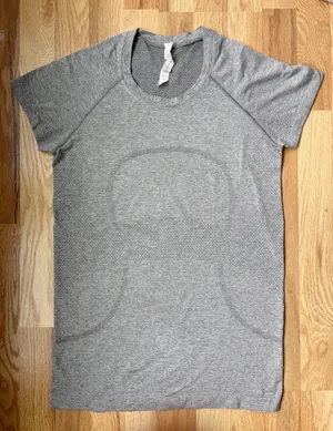 Lululemon Swiftly Tech Short Sleeve thumbnail 1