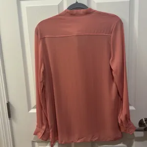 NWT ACEVOG chiffon blouse with tie collar size small Pink thumbnail 8