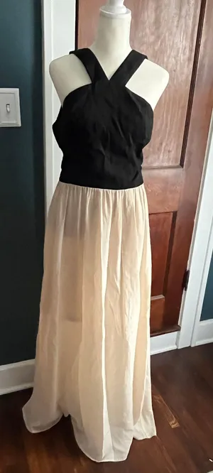Beautiful Black & Cream Maxi Dress 🖤 thumbnail 1