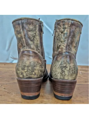 Ladies' Ferrini Mexican Made Zip Up Pre-Distressed Leather Ankle Boots 6 thumbnail 6