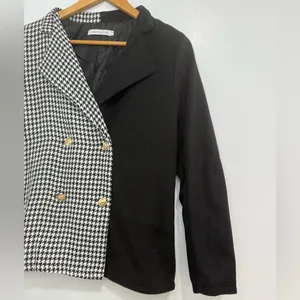 Elegant Black and White Houndstooth Midi Coat thumbnail 5