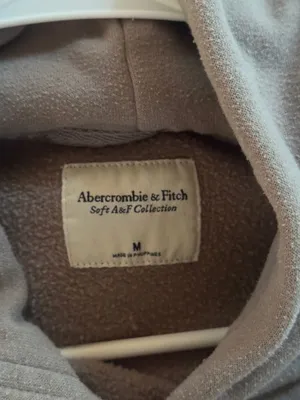 Abercrombie & Fitch Cropped Raw Hem Hoodie thumbnail 3