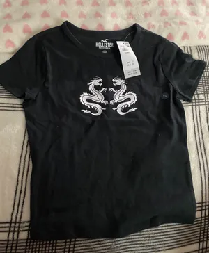 Hollister Crop Top T-shirt thumbnail 1