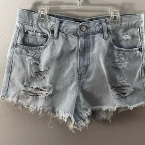 Aeropostale Women Light Blue Denim Jean Cheeky Shorts Distressed‎ Ripped size 8 thumbnail 2