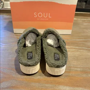 SOUL Naturalizer‎ Women's Green Cozy Slippers Size 8.5W Wide New In Box thumbnail 4