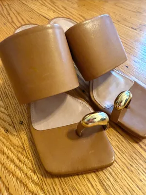 NWOB Anthropologie Tan Leather Block Heel Toe-Ring Slides with Gold Accents thumbnail 9