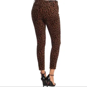 NWT BlankNYC Leopard Corduroy Mid-Rise Skinny Jeans SZ-31 Brown Black thumbnail 6