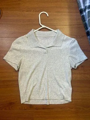 American Eagle Outfitters Cropped Shirt thumbnail 1