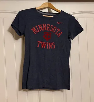 Minnesota Twins Short Sleeve T Shirt Dark Blue Medium Nike Slim Fit Crew Neck thumbnail 1