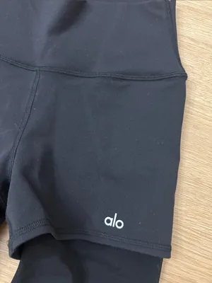 Alo shorts thumbnail 2