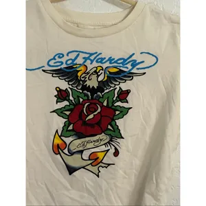 Ed Hardy Ladies Cropped Tee Size M Eagle Rose Anchor shirt top thumbnail 2