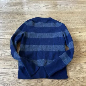 Banana Republic blue and gray wide striped long sleeve pullover sweater size M thumbnail 5