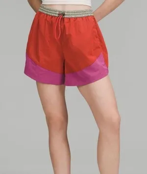 Lululemon Shorts thumbnail 1