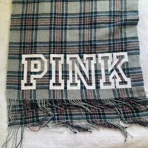PINK Victoria’s Secret Winter Blanket Scarf thumbnail 2