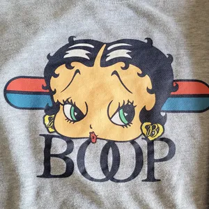 Betty‎ Boop Crewneck Sweatshirt Womens Size Small thumbnail 3