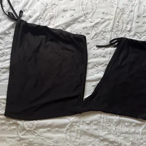 CSDAJIO 2 Piece Outfit One Shoulder Asymmetrical Hem Crop Top and Mini Skirt Set thumbnail 2