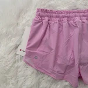 Lululemon Hotty Hot Low Rise Lined Short 2.5" Vita Pink Size 8 thumbnail 8